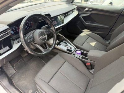 Audi A3 Sportback 30 g-tron S tronic S line edition (9)
