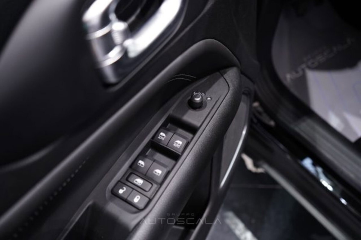 Jeep Compass 1.3 Turbo T4 2WD Night Eagle (10)