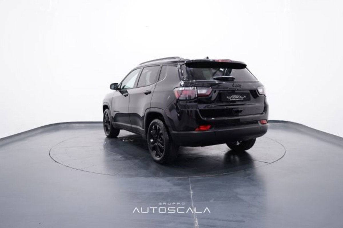 Jeep Compass 1.3 Turbo T4 2WD Night Eagle (4)