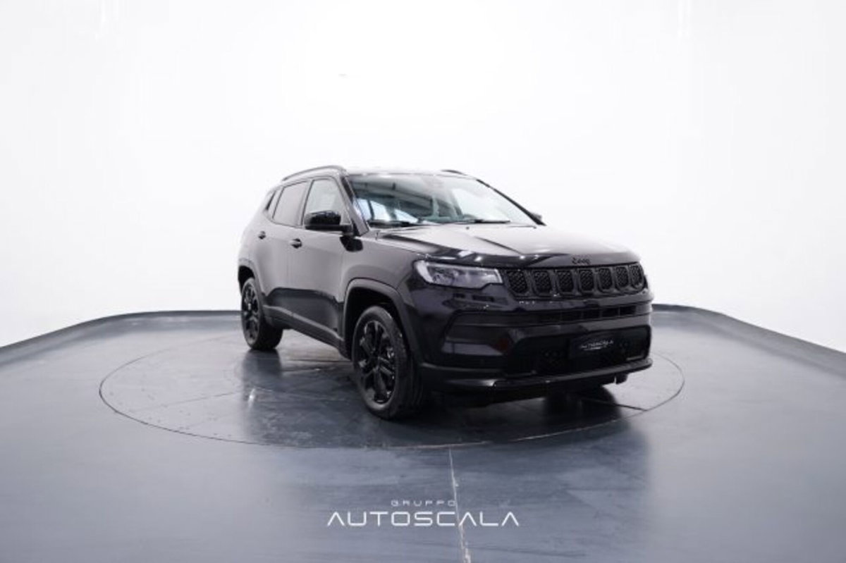 Jeep Compass 1.3 Turbo T4 2WD Night Eagle (8)