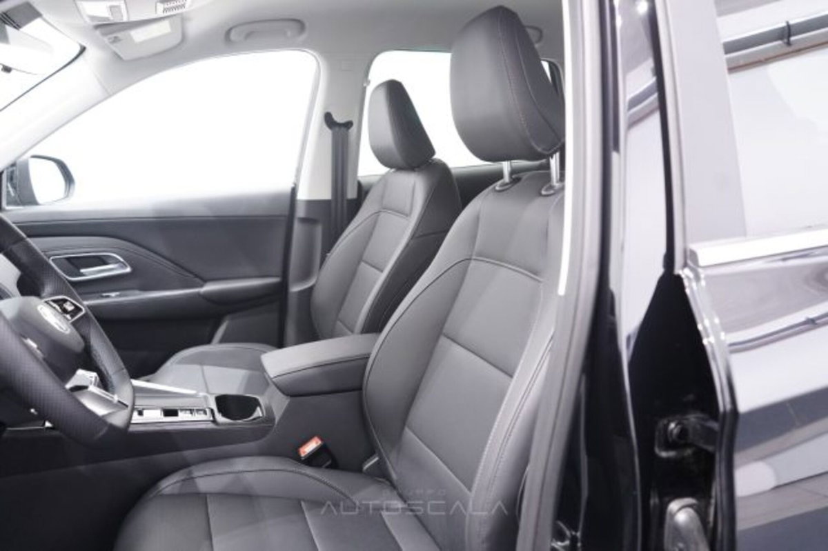 Mg ZS ZS 1.5 Luxury (11)