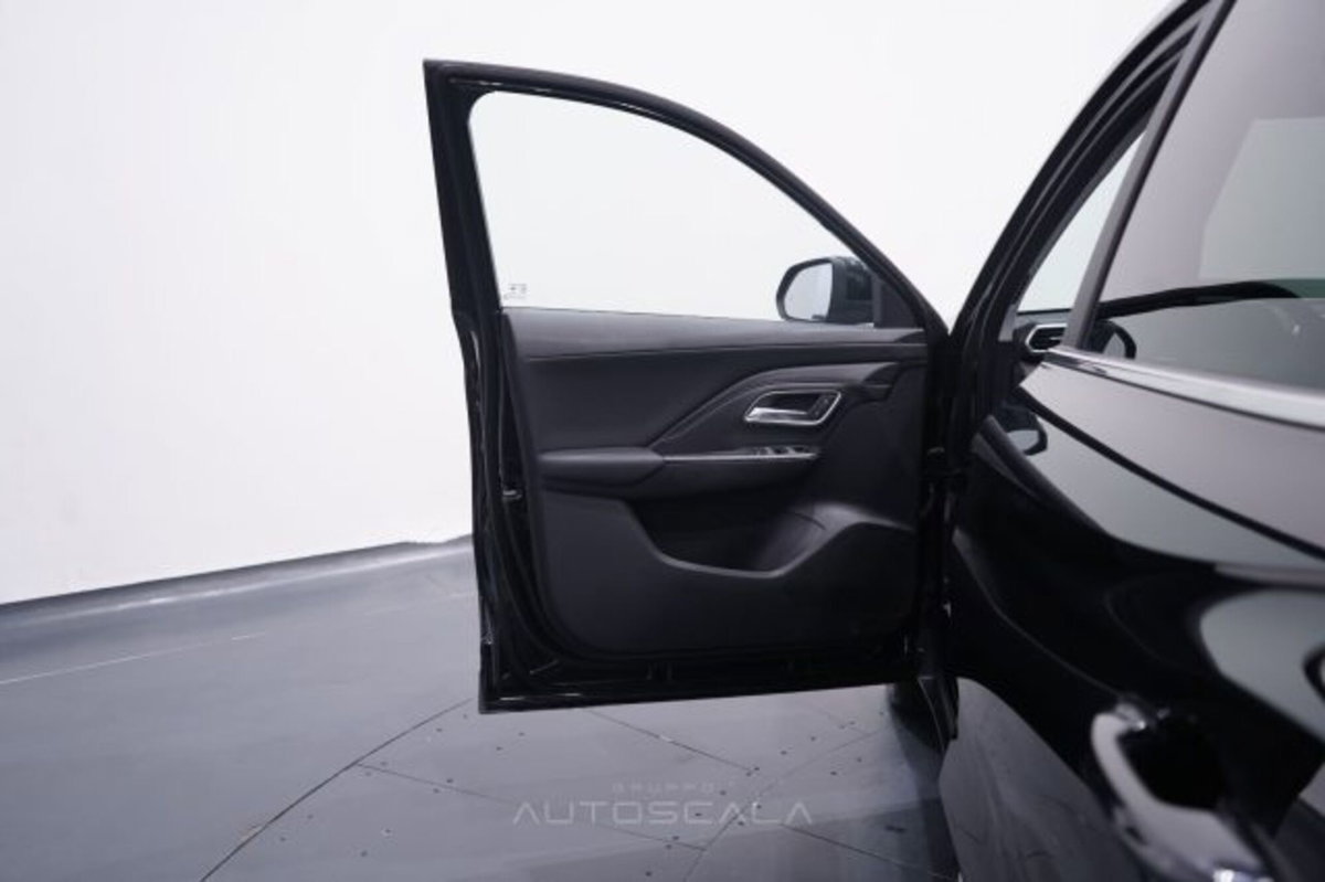 Mg ZS ZS 1.5 Luxury (9)