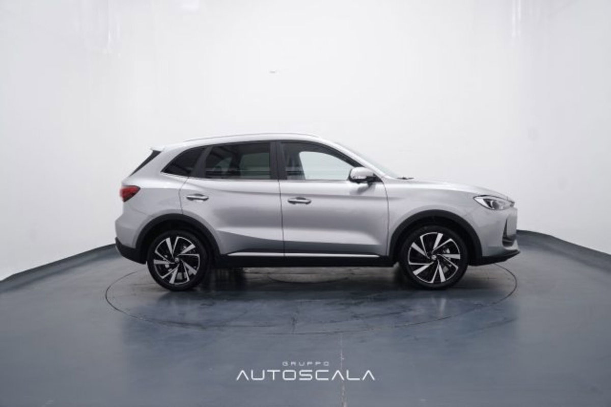 Mg ZS ZS 1.5 Luxury (7)