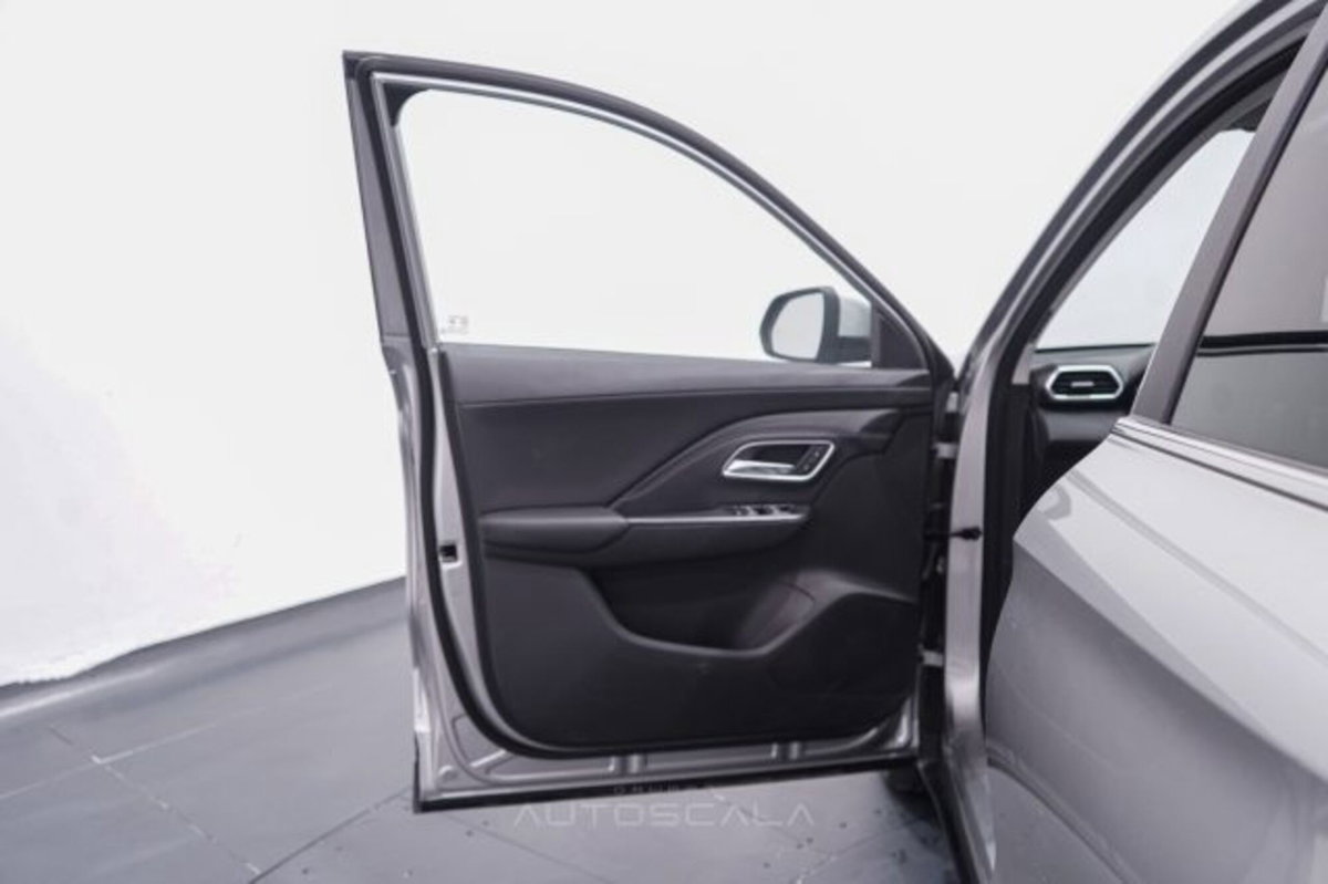 Mg ZS ZS 1.5 Luxury (9)