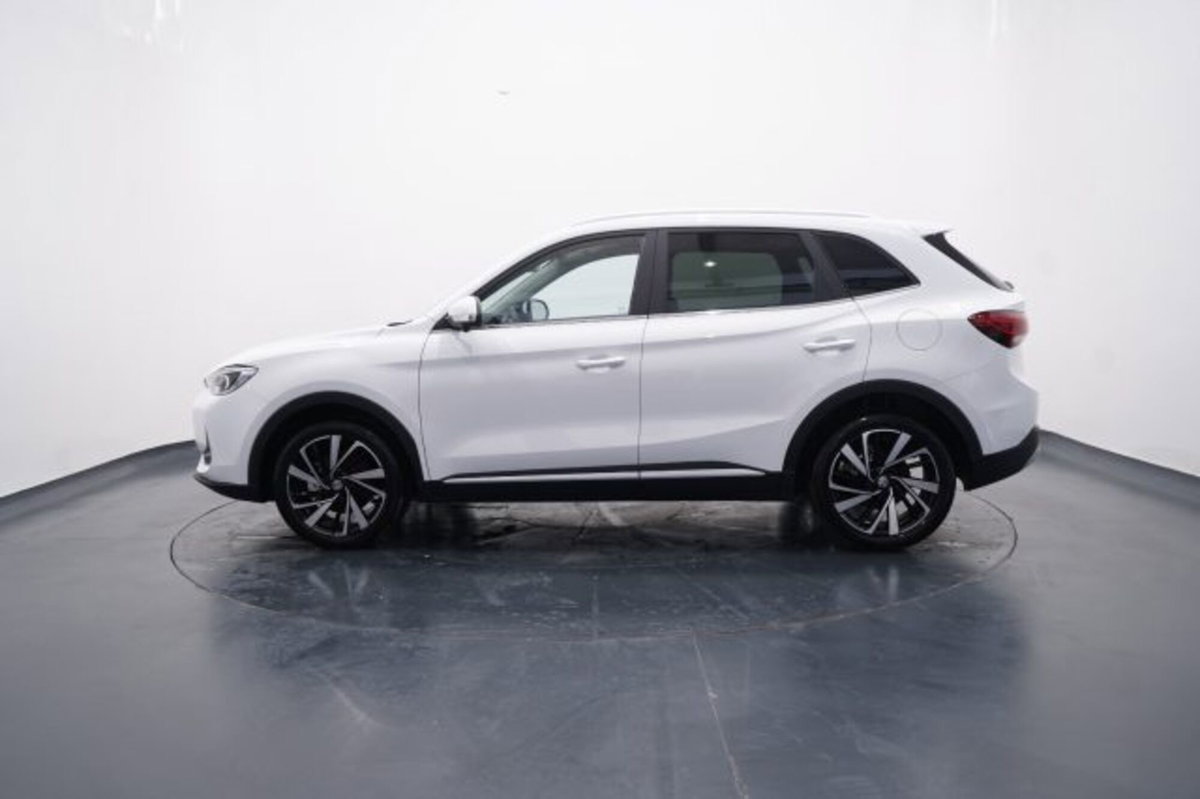 Mg ZS ZS 1.5 Luxury (3)