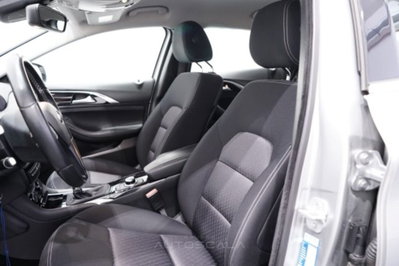 Infiniti Q30 1.5 diesel Business (11)