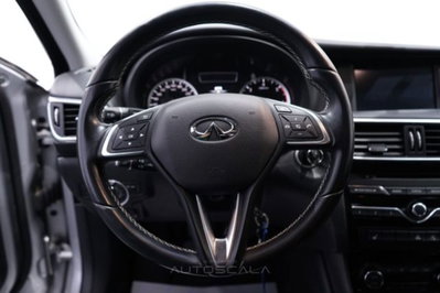 Infiniti Q30 1.5 diesel Business (14)