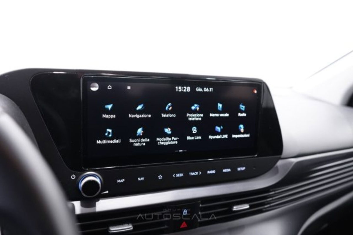 Hyundai i20 1.0 T-GDI 48V iMT ConnectLine (15)