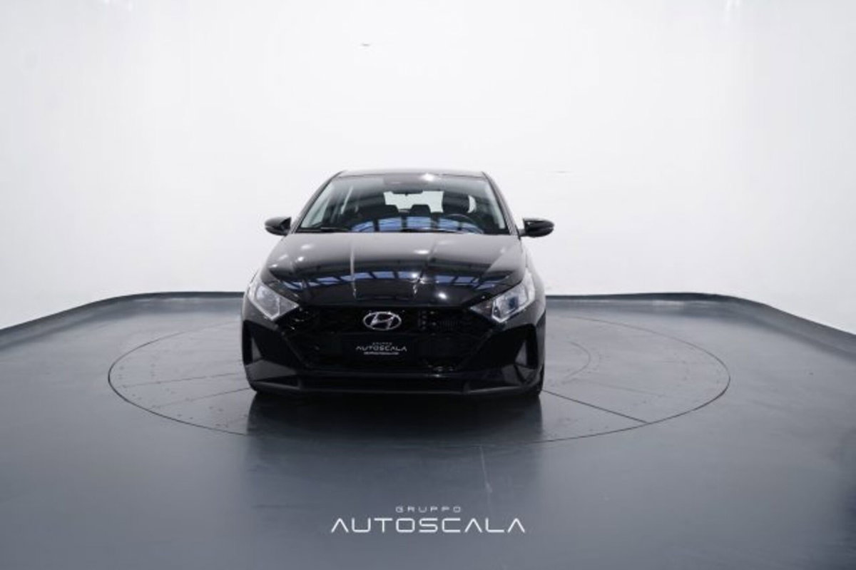 Hyundai i20 1.0 T-GDI 48V iMT ConnectLine (2)