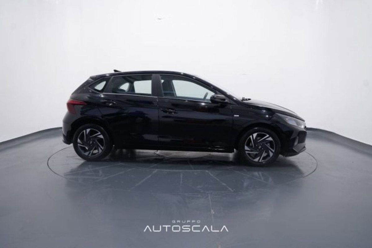 Hyundai i20 1.0 T-GDI 48V iMT ConnectLine (7)