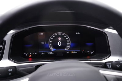 Volkswagen T-Roc 2.0 tdi Edition 115cv (13)