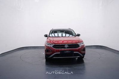 Volkswagen T-Roc 2.0 tdi Edition 115cv (2)