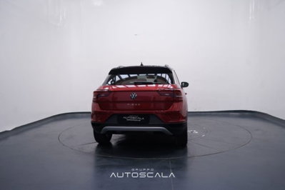 Volkswagen T-Roc 2.0 tdi Edition 115cv (5)