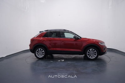 Volkswagen T-Roc 2.0 tdi Edition 115cv (7)