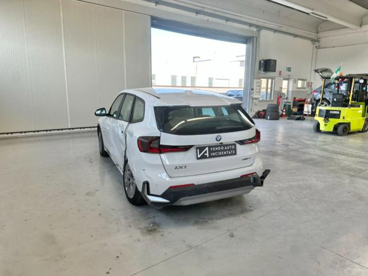 BMW iX1 xdrive 30 MSport (5)