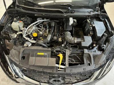 Nissan Qashqai 1.3 mhev Tekna 2wd 140cv (9)