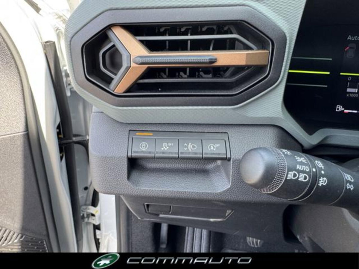 Dacia Duster 1.2 mild hybrid Extreme 4x4 130cv (14)
