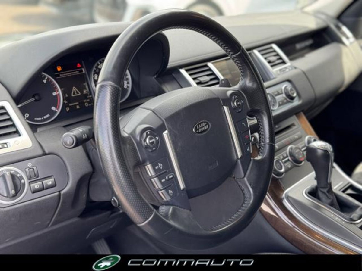 Land Rover Range Rover Sport 3.0 SDV6 HSE (9)