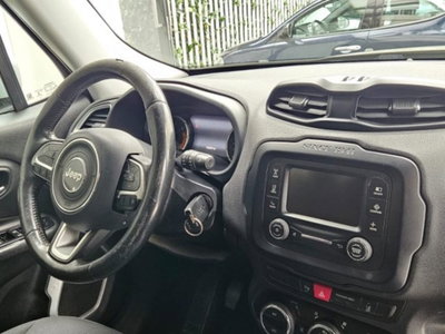 Jeep Renegade 1.6 Mjt 120 CV Limited (14)