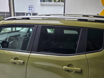 Jeep Renegade 1.6 Mjt 120 CV Limited (8)