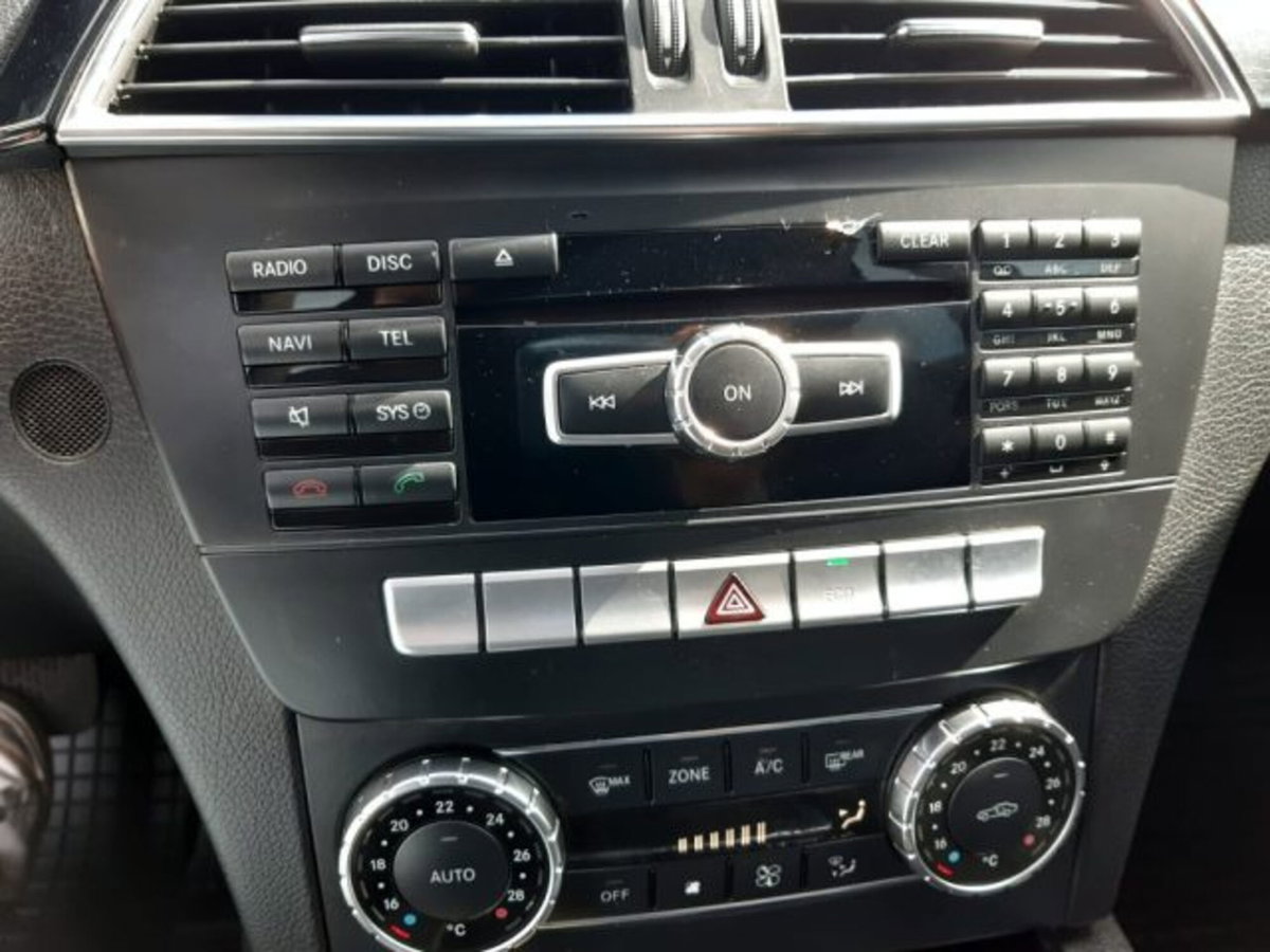 Mercedes-Benz Classe C 180 CDI Trend (8)
