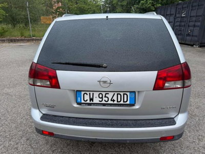 Opel Vectra Station Wagon 1.9 CDTI 120CV Sport (7)