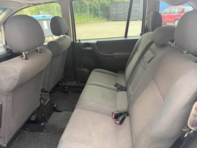Opel Zafira 16V cat Elegance (10)