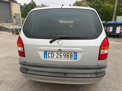 Opel Zafira 16V cat Elegance (19)