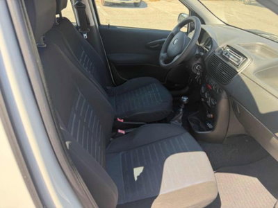 Fiat Punto Classic 1.2 5 porte Active GPL (3)