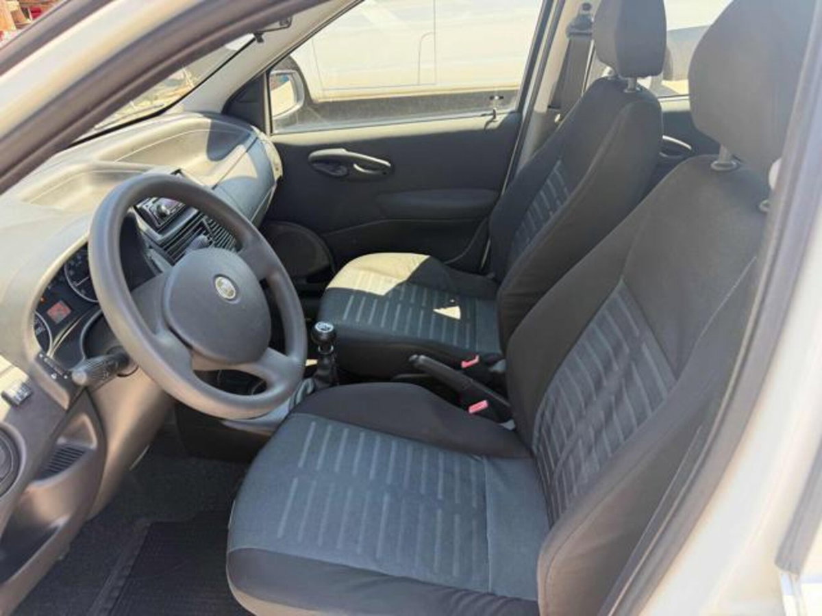 Fiat Punto Classic 1.2 5 porte Active GPL (12)