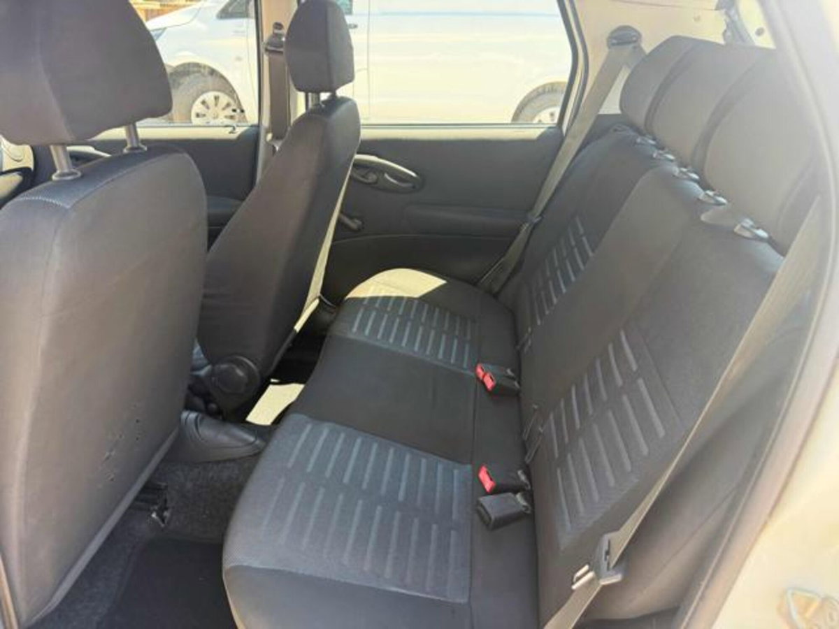 Fiat Punto Classic 1.2 5 porte Active GPL (2)
