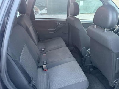 Opel Meriva 1.4 16V Cosmo (5)