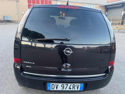 Opel Meriva 1.4 16V Cosmo (8)