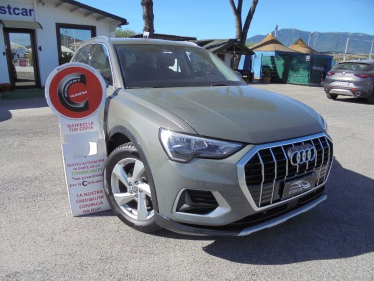 Audi Q3 35 TDI quattro S tronic Business Advanced