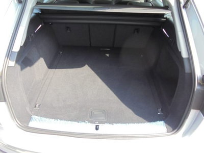 Audi A4 Avant 35 TDI/163 CV S tronic Business Advanced (12)