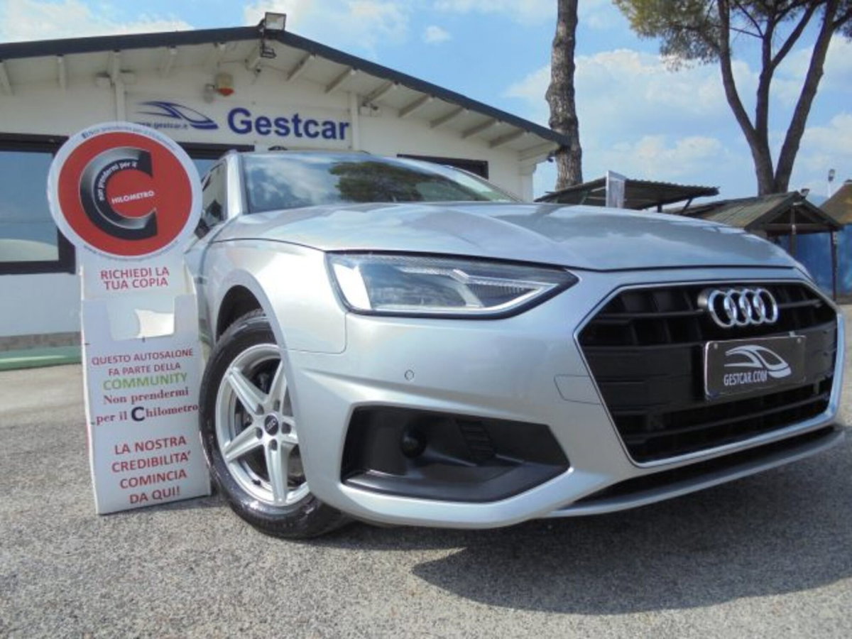 Audi A4 Avant 35 TDI/163 CV S tronic Business Advanced (2)