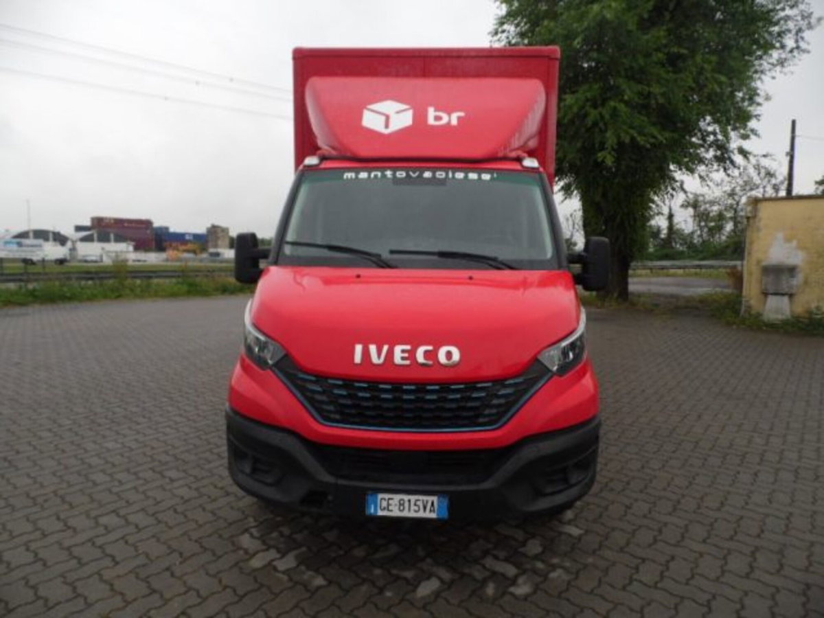 Iveco Daily Telaio 35C14NA8 BTor 3.0 Nat.Pwr PLM Cab. Blue Power Hi-Matic (2)