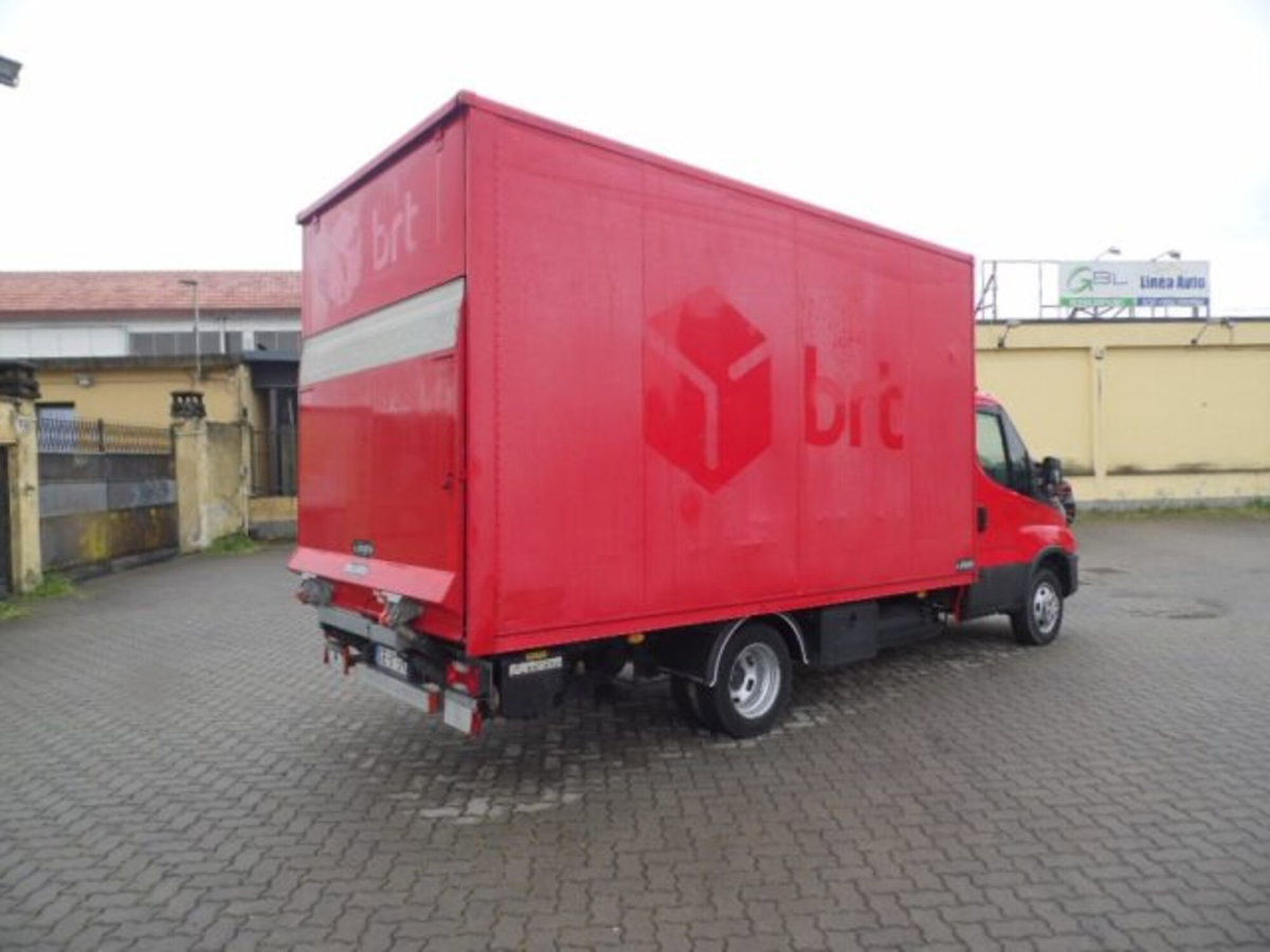 Iveco Daily Telaio 35C14NA8 BTor 3.0 Nat.Pwr PLM Cab. Blue Power Hi-Matic (5)