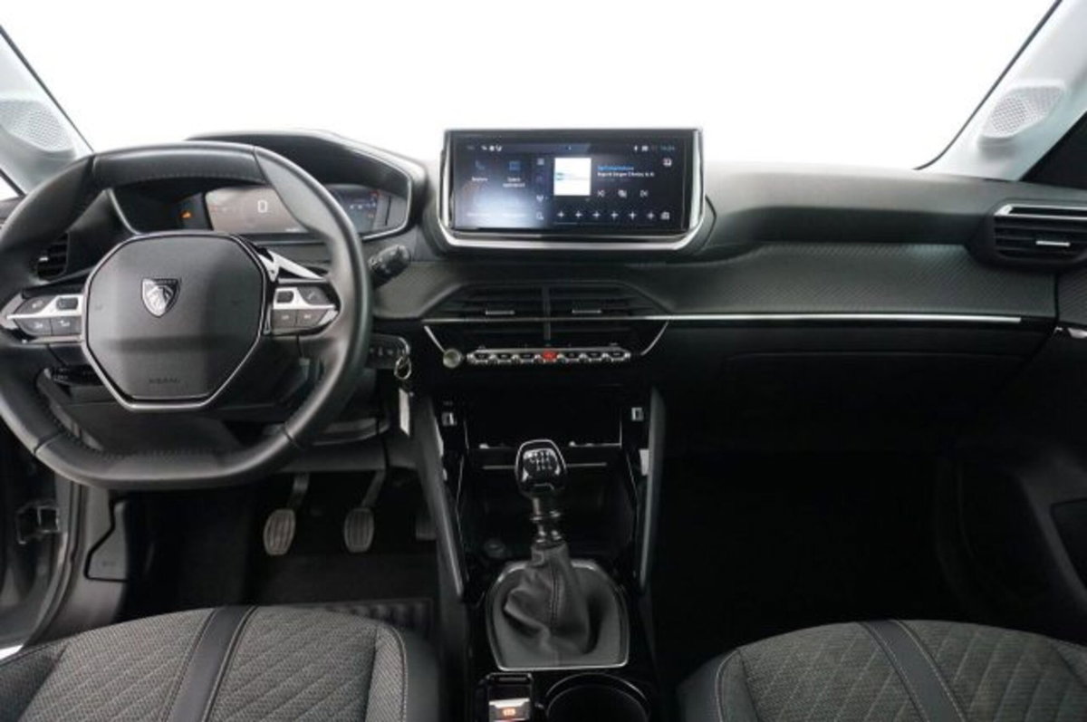 Peugeot 208 1.2 puretech Active s&s 100cv (9)