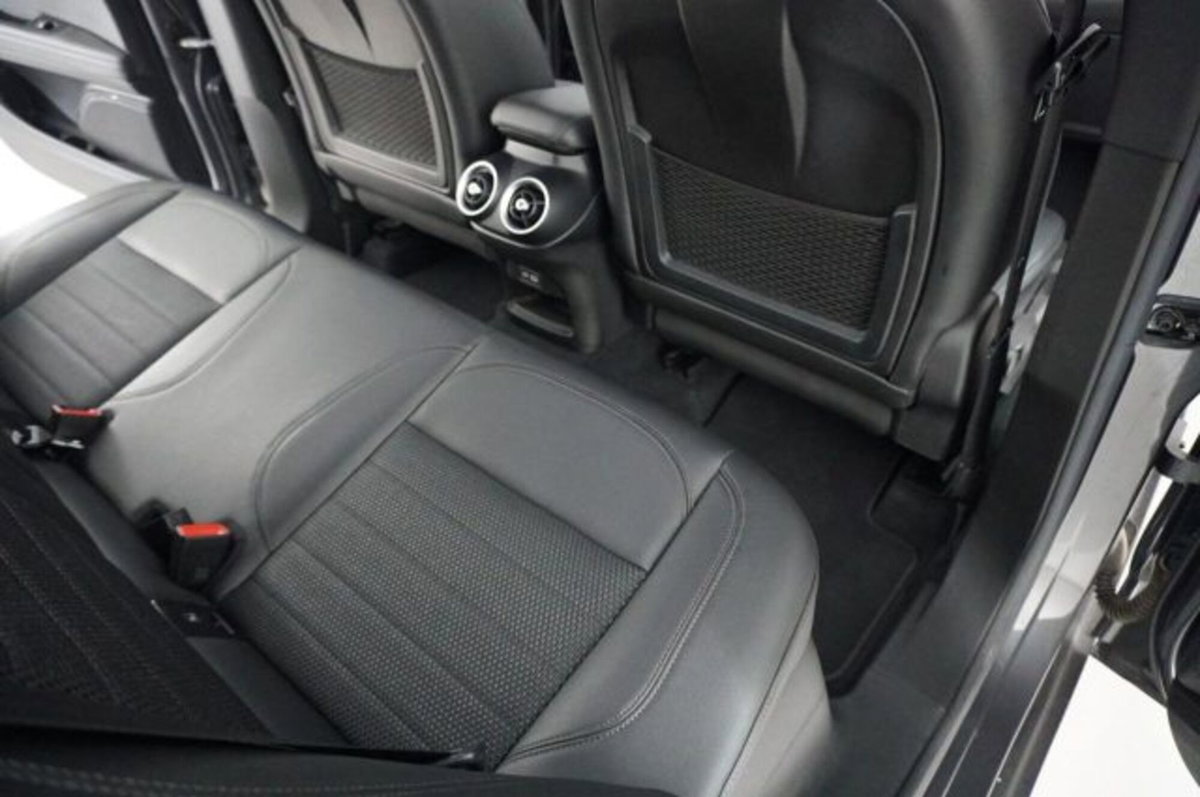 Alfa Romeo Stelvio Stelvio 2.2 Turbodiesel 160 CV AT8 RWD Sprint (10)