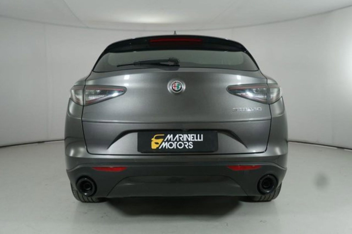 Alfa Romeo Stelvio Stelvio 2.2 Turbodiesel 160 CV AT8 RWD Sprint (18)