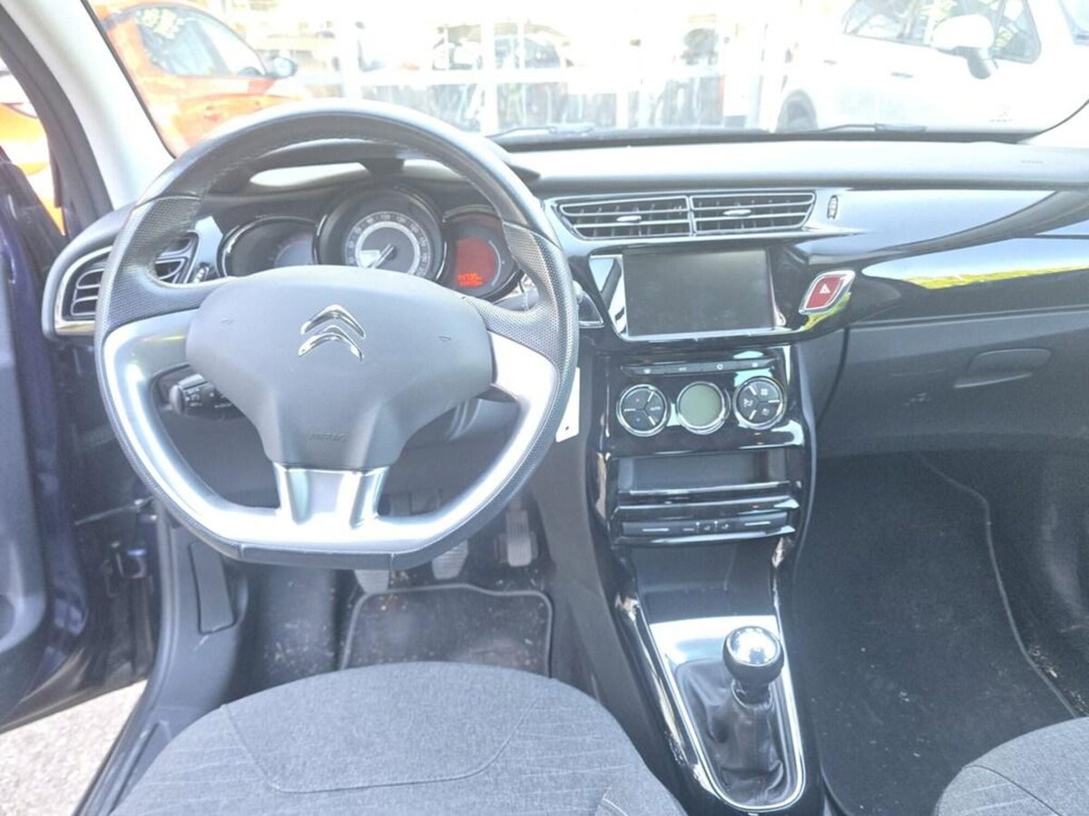 Citroen C3 BlueHDi 75 Van Attraction (6)
