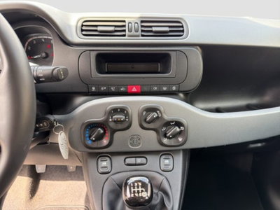 Fiat Panda 1.0 FireFly S&S Hybrid City Cross (16)