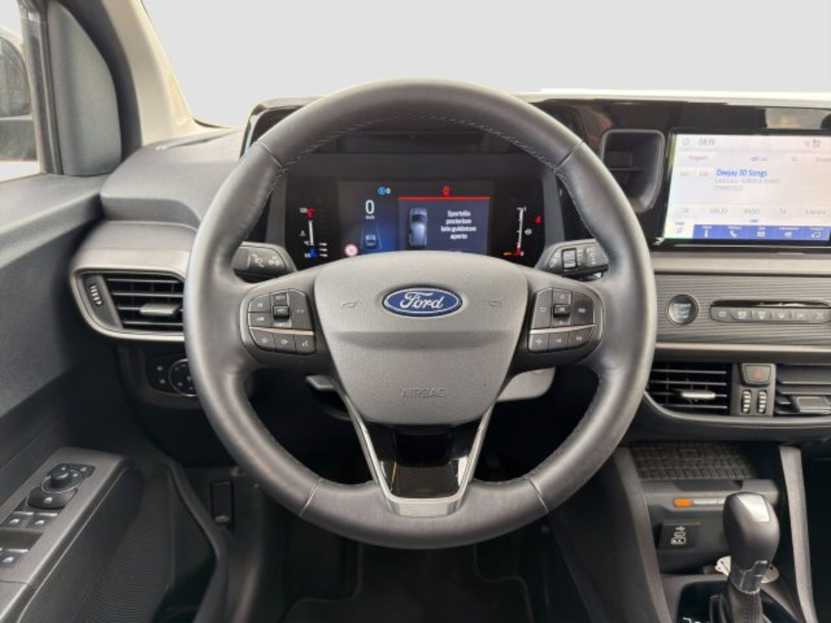 Ford Tourneo Courier 1.0 ecoboost 125cv Titanium powershift (13)