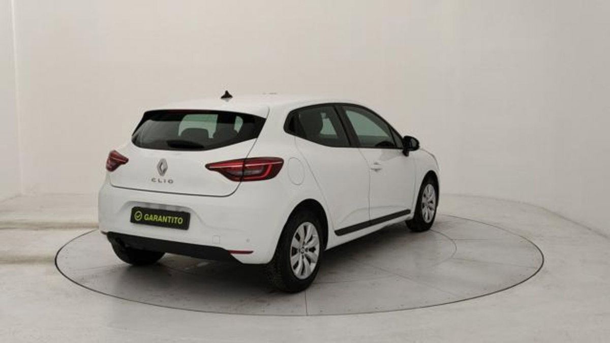 Renault Clio Blue dCi 85 CV 5 porte Business (5)