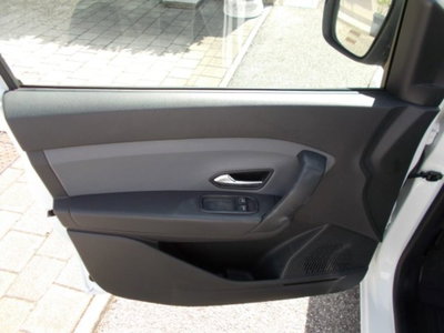 Renault Express van 1.5 Blue dci 95cv (15)