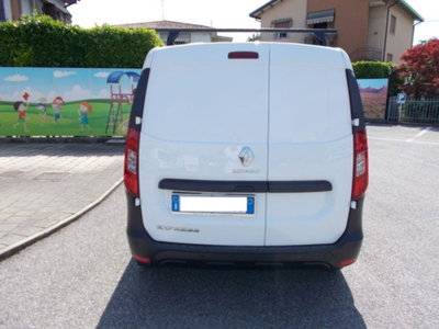 Renault Express van 1.5 Blue dci 95cv (6)