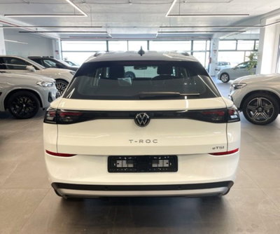 Volkswagen T-Roc 1.5 etsi Life 115cv dsg (11)