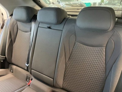 Volkswagen T-Roc 1.5 etsi Life 115cv dsg (17)