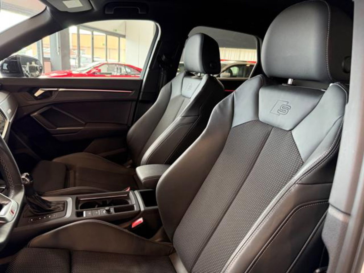 Audi Q3 Sportback 35 TDI quattro S tronic S line edition (10)